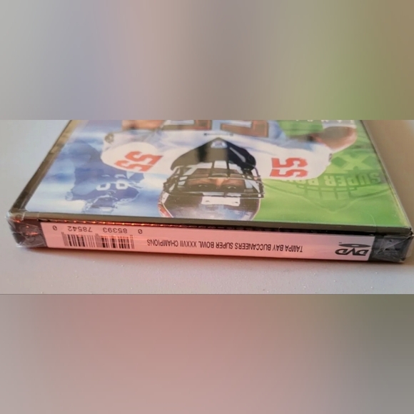 Tampa Bay Buccaneers Super Bowl XXXVII DVD 37 Champions (2003) - Picture 3 of 4